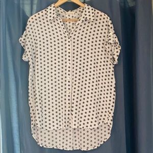 Cute white button up, decorated with buttons!